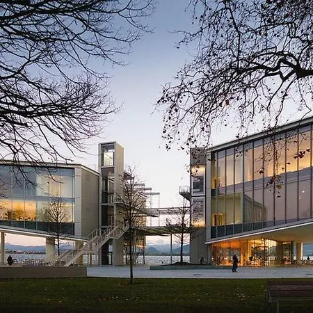 Calderon's Dreams - Monabri Appartement