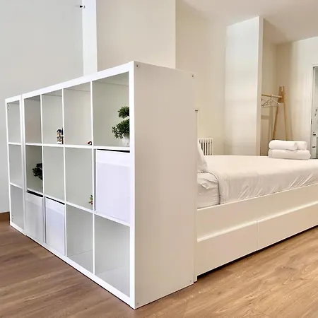 Calderon's Dreams - Monabri