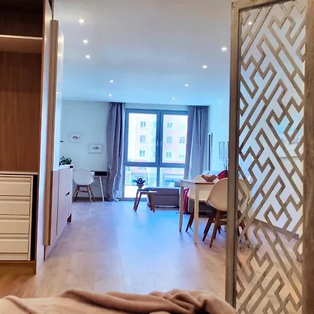 Calderon's Dreams - Monabri Santander